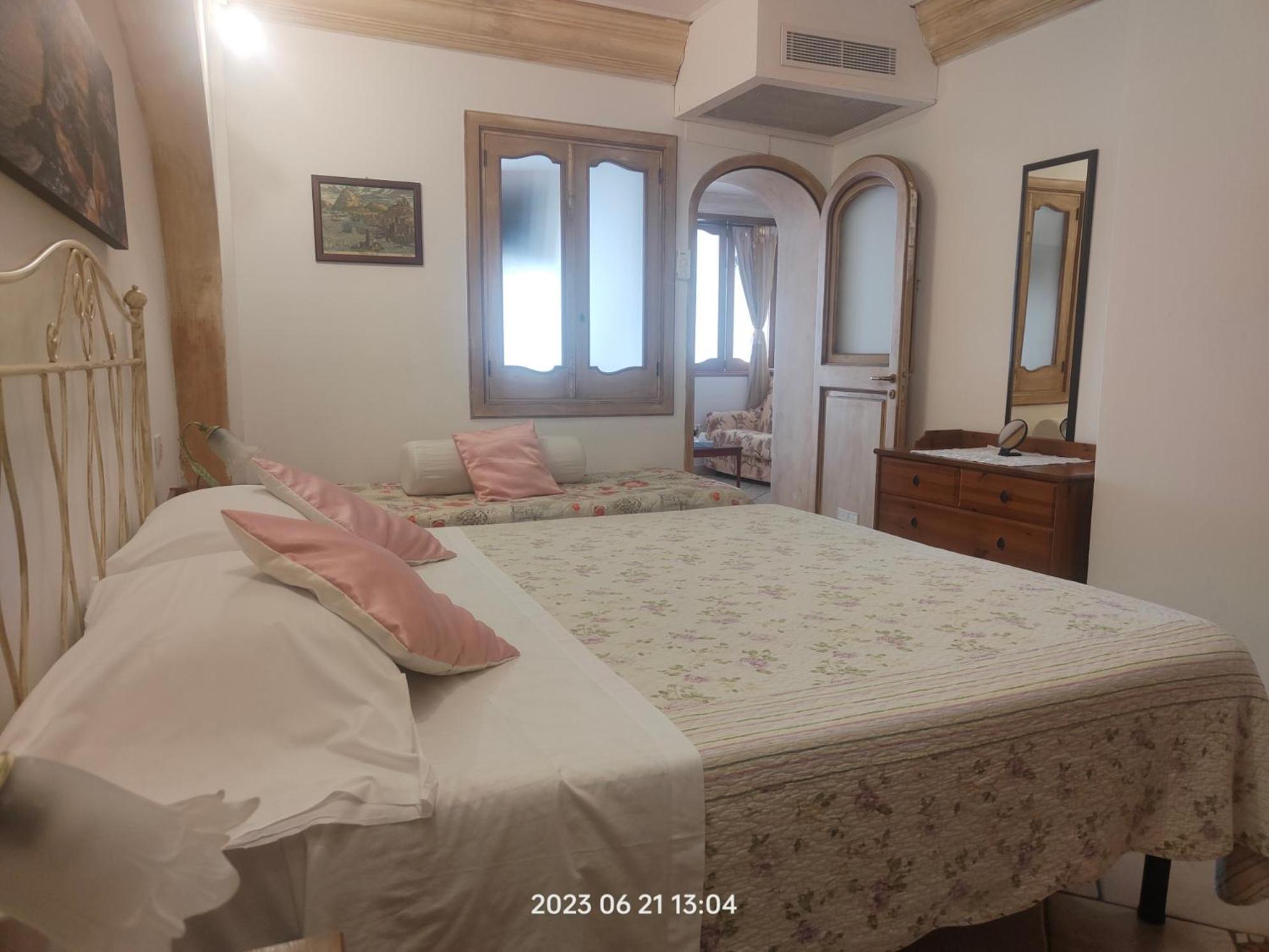 Maristella Apartment Positano Bagian luar foto